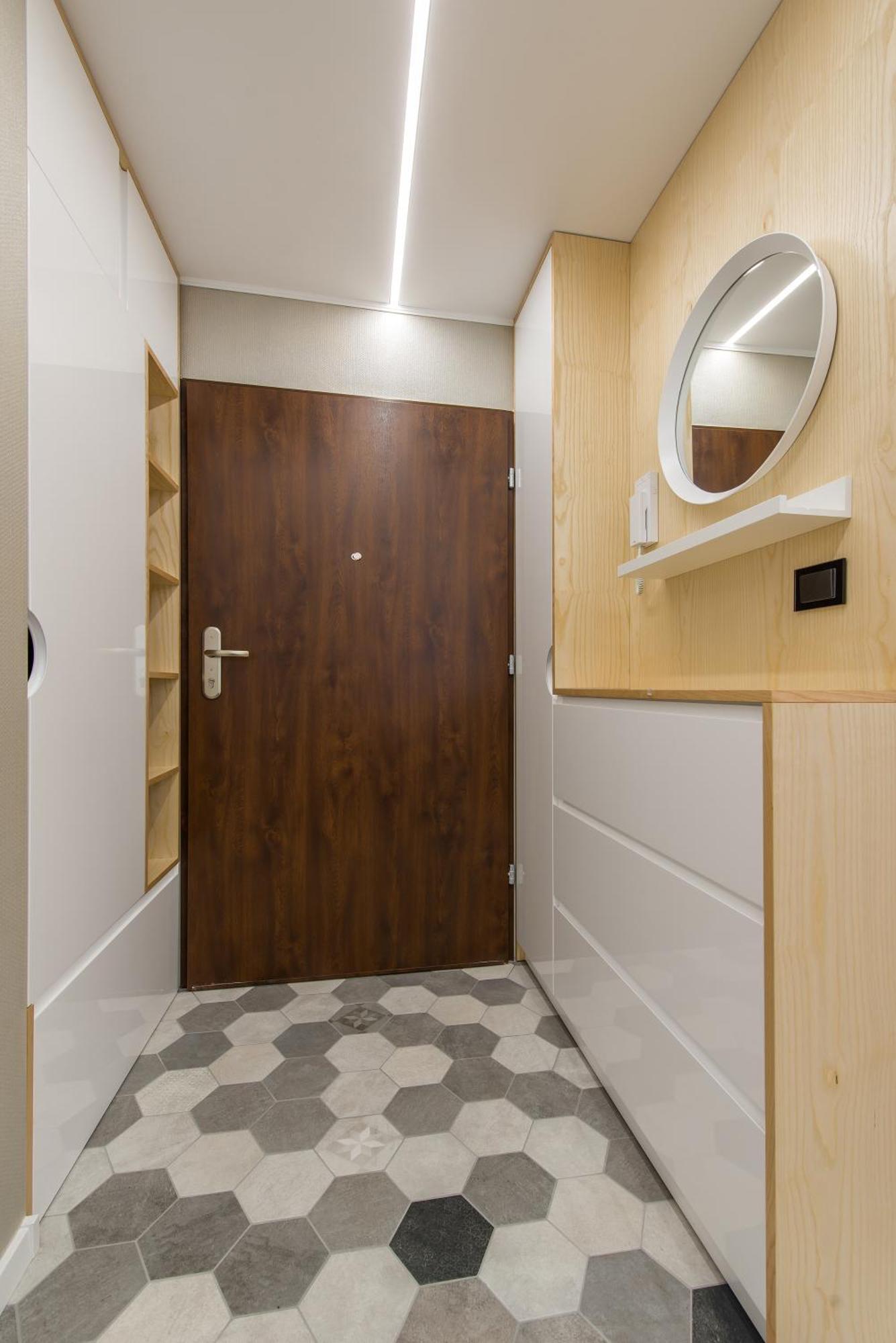 Cybernetyki 2c P&o Serviced Apartament *